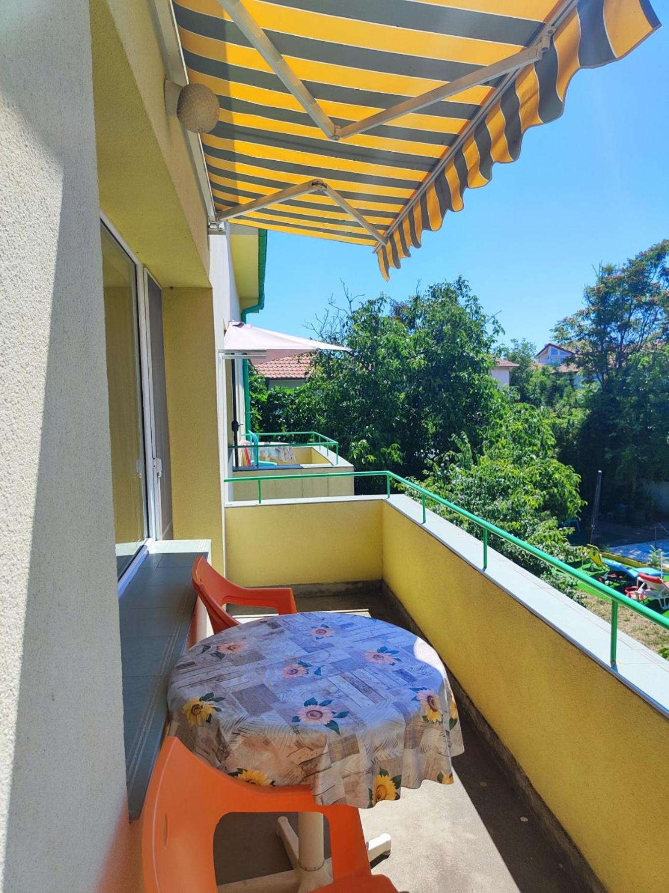 Jacky'S House Hotel Cernomoreț Exterior foto